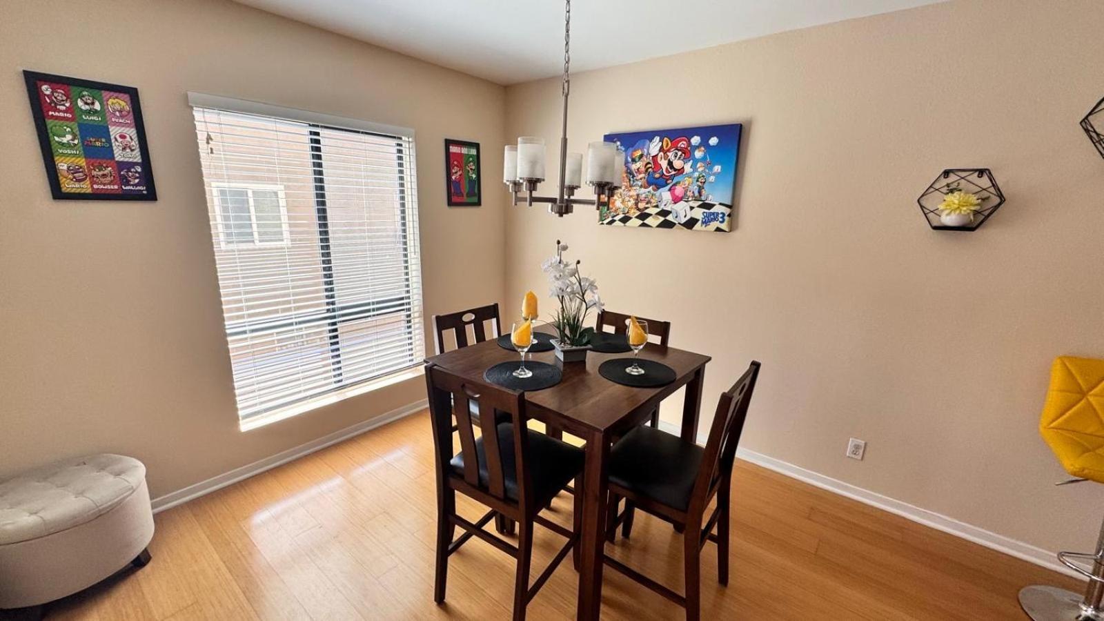 Mario, Harry Potter, Disney & Not Themed Loft Universal Studios 10Min Loft Apartment Los Angeles Exteriör bild