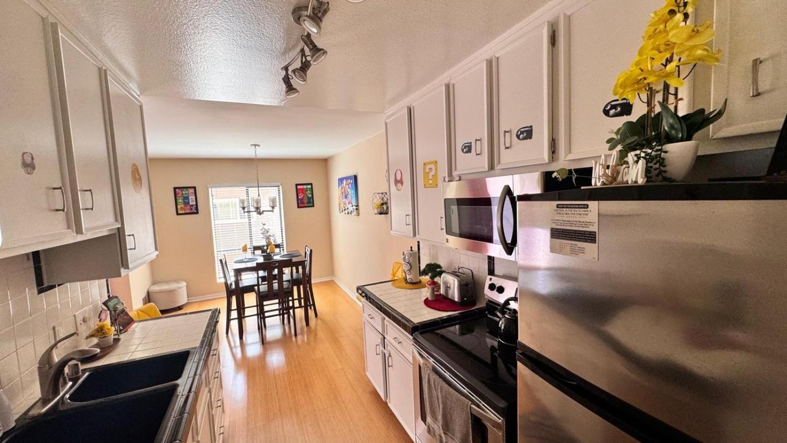 Mario, Harry Potter, Disney & Not Themed Loft Universal Studios 10Min Loft Apartment Los Angeles Exteriör bild