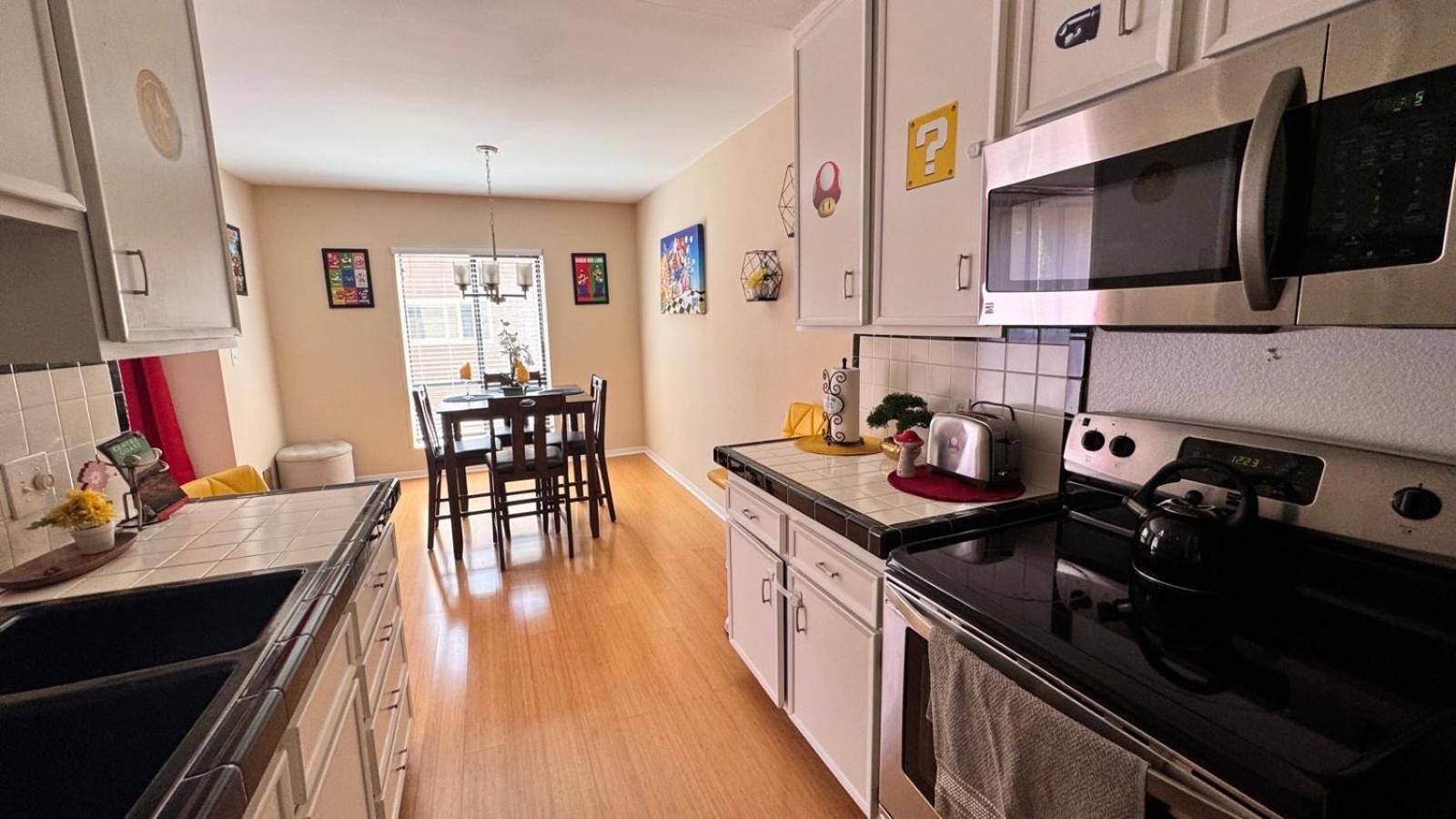 Mario, Harry Potter, Disney & Not Themed Loft Universal Studios 10Min Loft Apartment Los Angeles Exteriör bild